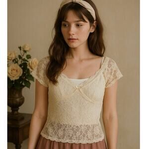 Cream Lace Sheer Short Sleeve Top Shirt Romantic Cottagecore Feminine Women’s XS